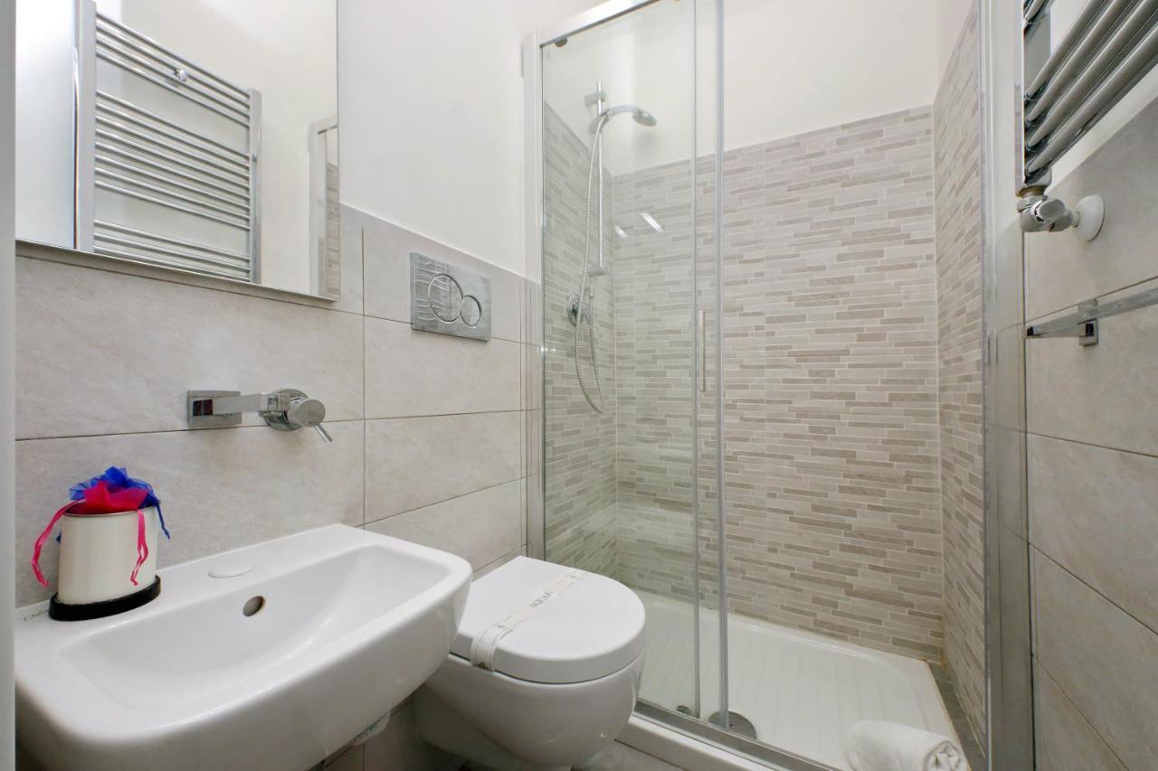 Flatinrome Termini 1 Apartment Bagian luar foto