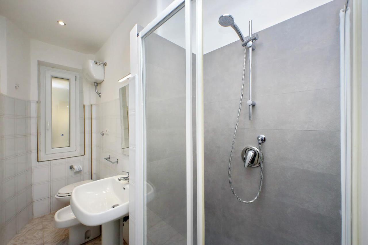 Flatinrome Termini 1 Apartment Bagian luar foto
